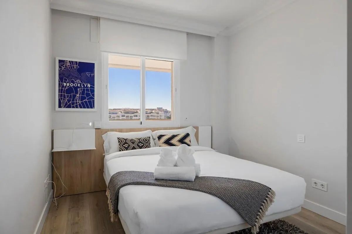 Apartamento Puerto Banús con Parking & piscina. Apartment Marbella Spain
